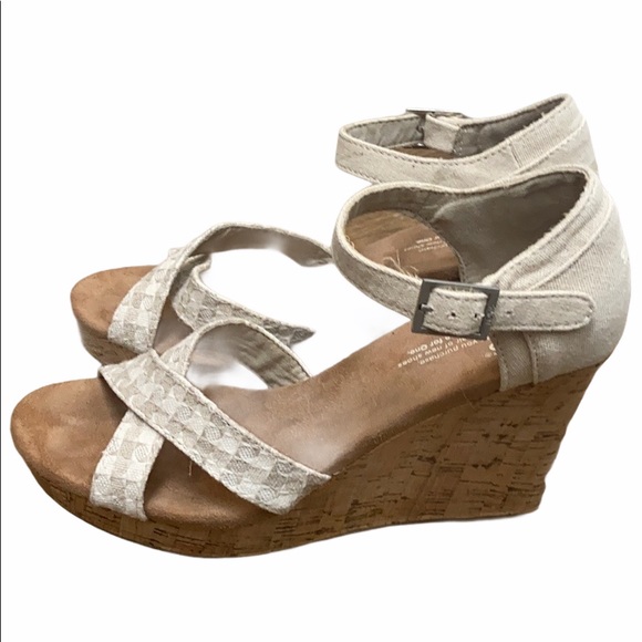 TOMS like new wedge sandals sz 8.5 - Picture 5 of 6